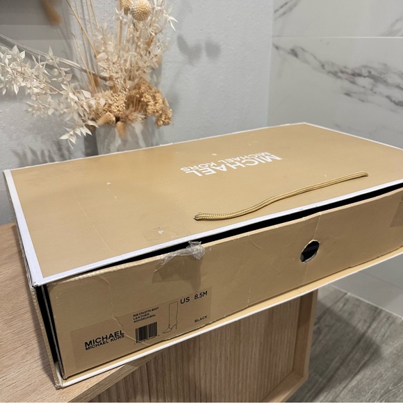 Michael Kors | Rue Leather Knee Boot - Picture 4 of 15